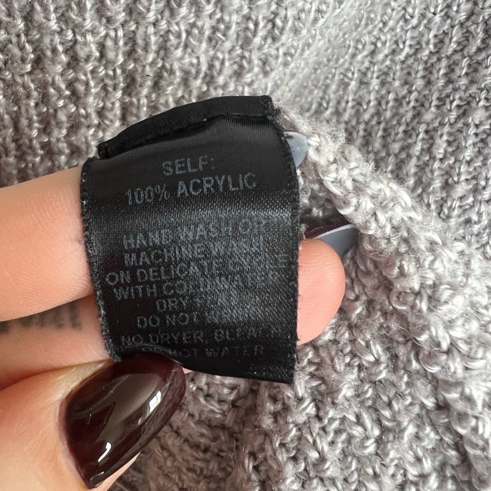 Knit turtleneck - Picture 5 of 6